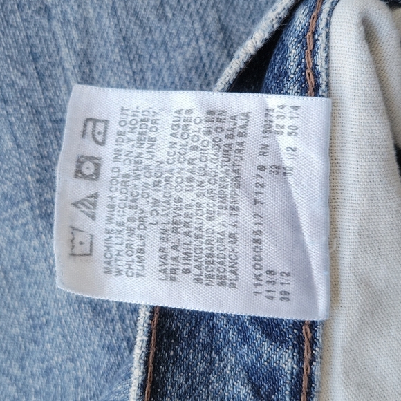 Wrangler Jeans - Picture 5 of 9